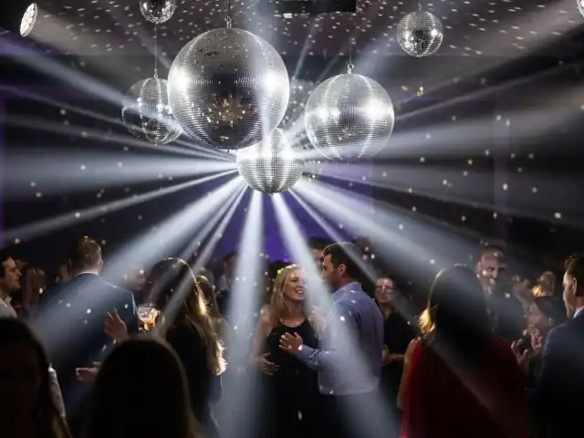 Instalación de sistema DMX para iluminación de eventos en CDMX