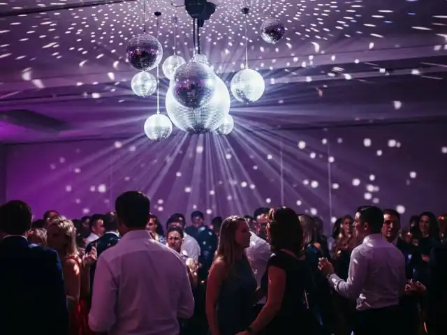 Sistema de iluminación DMX para eventos profesionales